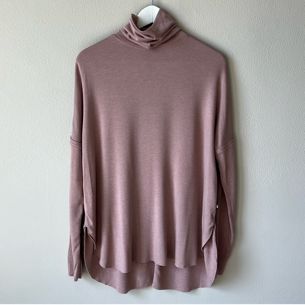 Kit and Ace Burrow Brushed Turtleneck in Heather Fawn